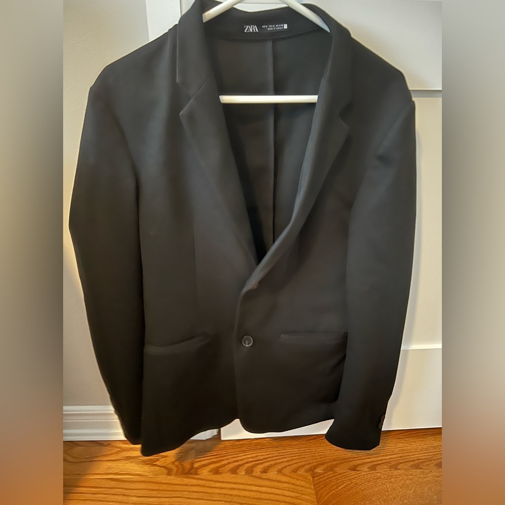 Men’s Black Blazer